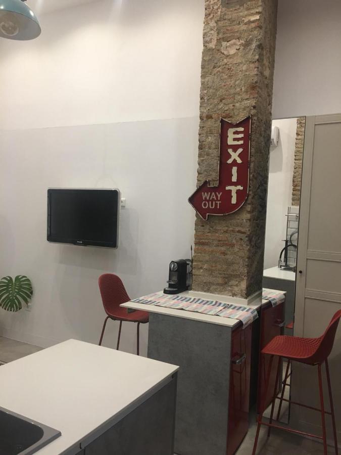 Loft Con Encanto En Pleno Centro De Малага Экстерьер фото